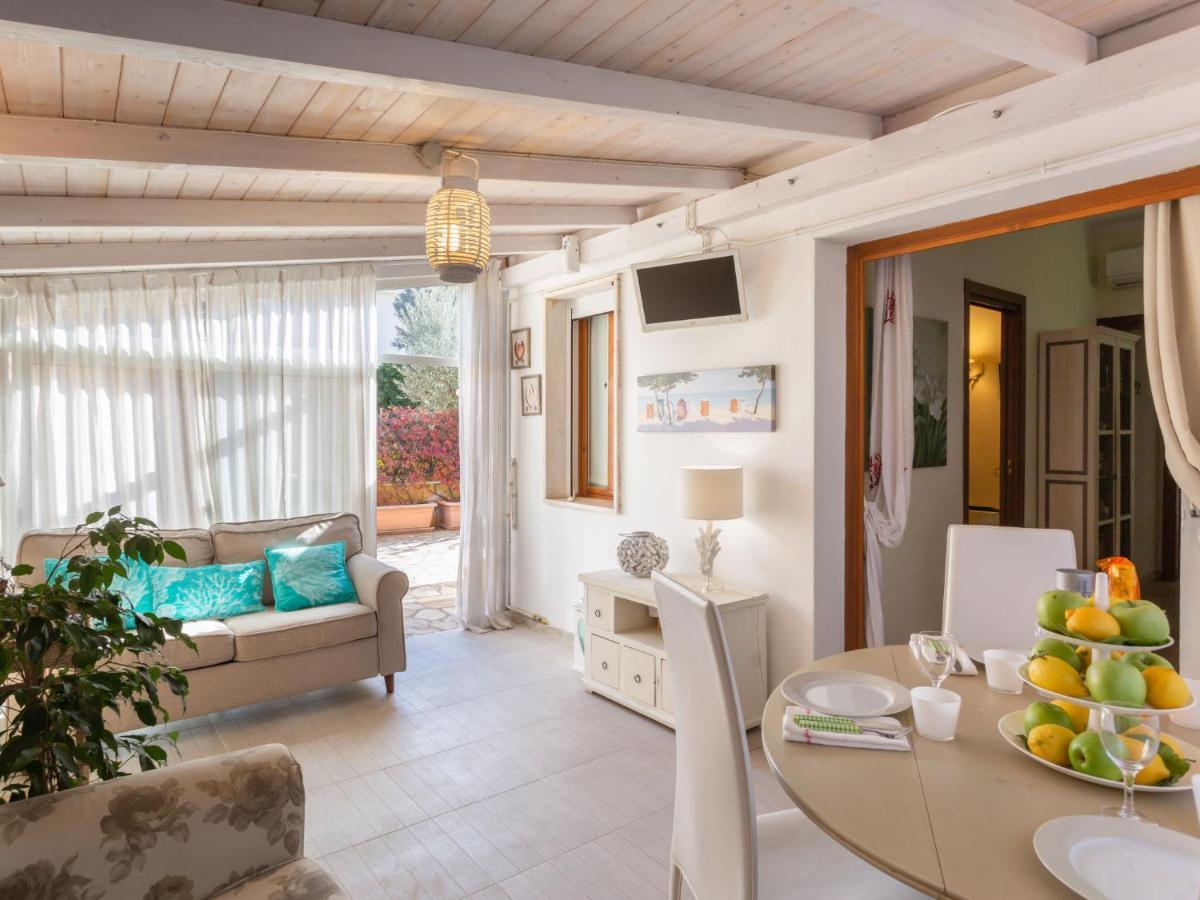 Holiday Home Stella Marina By Interhome Марина ди Пиетрасанта Екстериор снимка